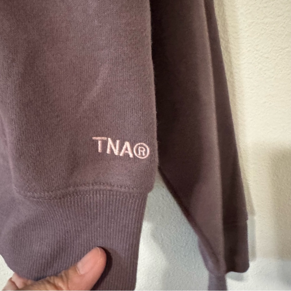 Aritzia TNA Cozy Fleece Boyfriend Zip Up Sweatshirt Dusty Purple Cropped-2XS - Picture 4 of 10
